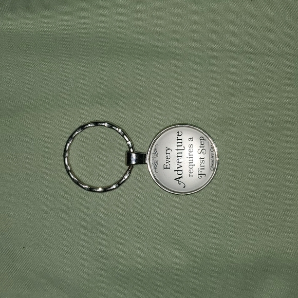 Accessories - Alice in wonderland Keychain